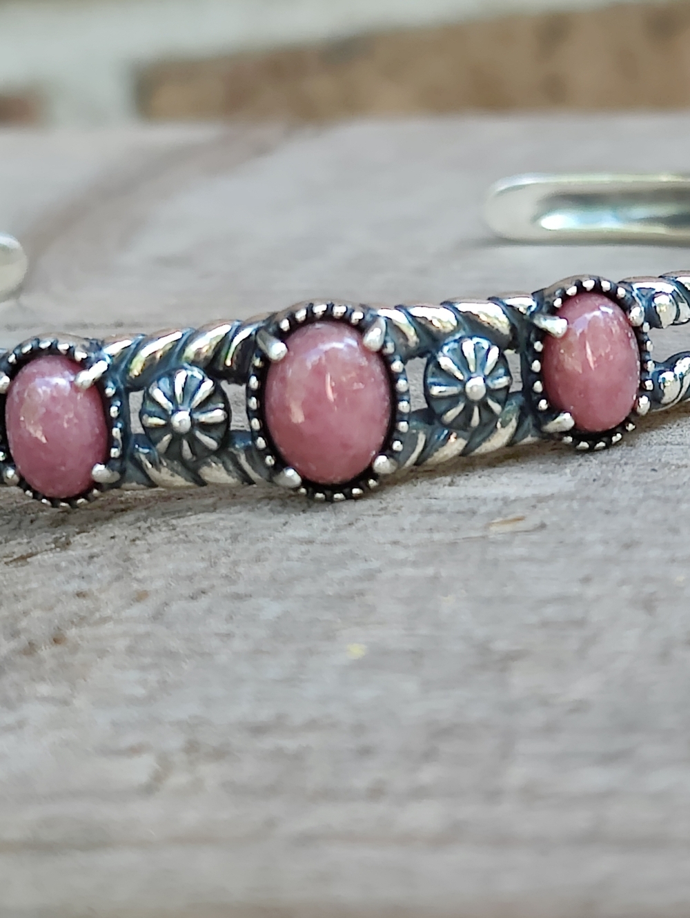 Carolyn Pollack Relios Sterling Silver Cuff Bracelet With Rhodonite Gemstones - Picture 4 of 11